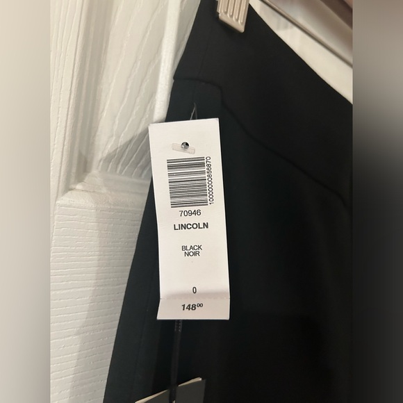 NWT Aritzia Babaton Lincoln High Waist Wide Leg Pant in Black - size 0 - Picture 8 of 8